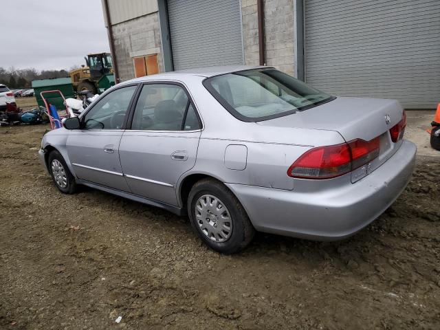 1HGCF86682A016810 - 2002 HONDA ACCORD VALUE SILVER photo 2