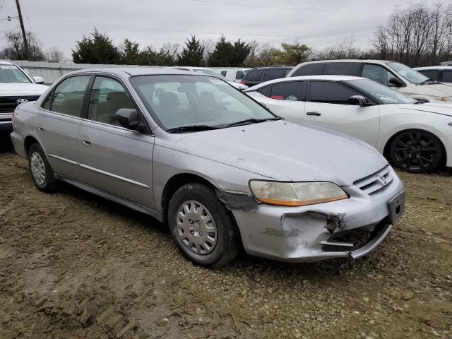 1HGCF86682A016810 - 2002 HONDA ACCORD VALUE SILVER photo 4