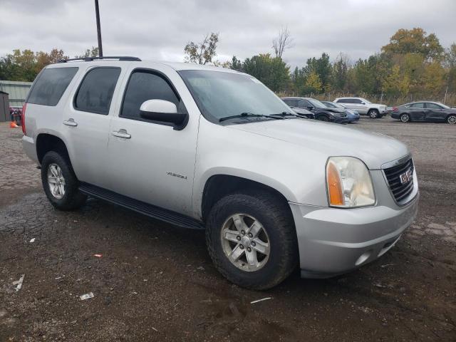 1GKS2AE00BR114147 - 2011 GMC YUKON SLE SILVER photo 4