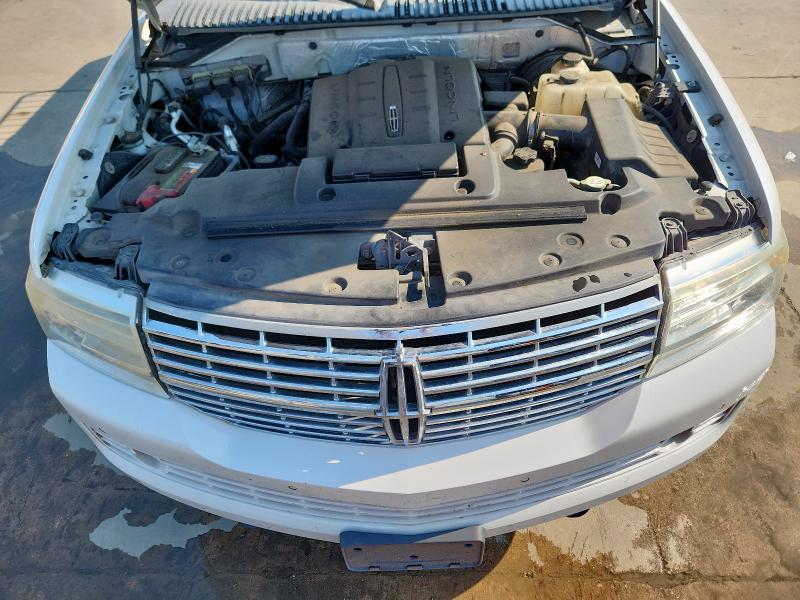 5LMJJ2H52EEL07265 - 2014 LINCOLN NAVIGATOR თეთრი ფოტო 11