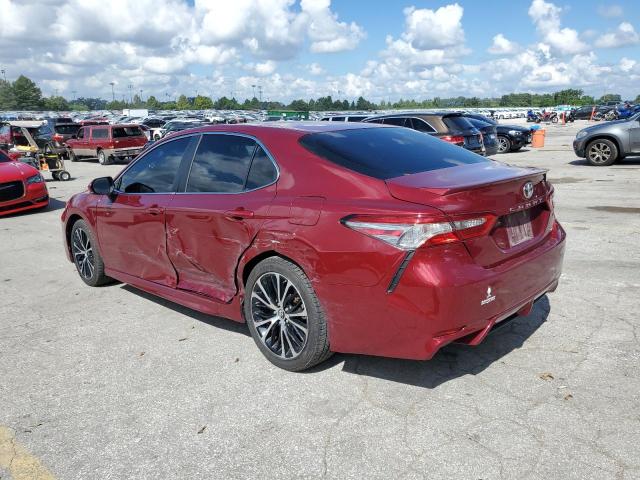 4T1B11HK5JU536384 - 2018 TOYOTA CAMRY L RED photo 2