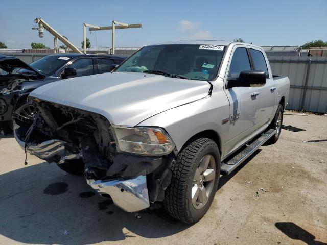 2015 RAM 1500 SLT, 