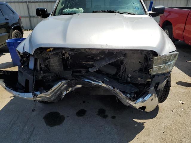 1C6RR7LT1FS786407 - 2015 RAM 1500 SLT SILVER photo 11