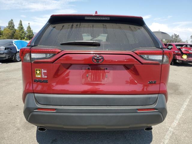 2T3W1RFV0PW240315 - 2023 TOYOTA RAV4 XLE RED photo 6