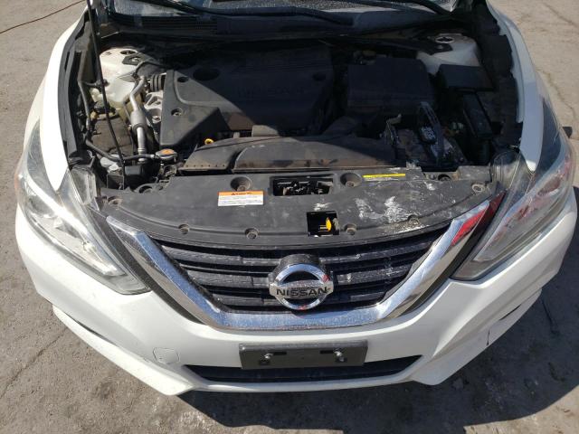 1N4AL3AP2JC247468 - 2018 NISSAN ALTIMA 2.5 WHITE photo 11