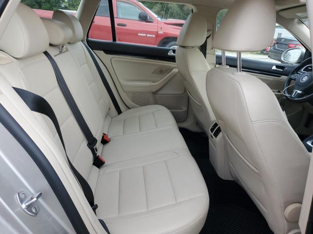 3VWPL7AJ9DM689834 - 2013 VOLKSWAGEN JETTA TDI ბეჟი ფოტო 10