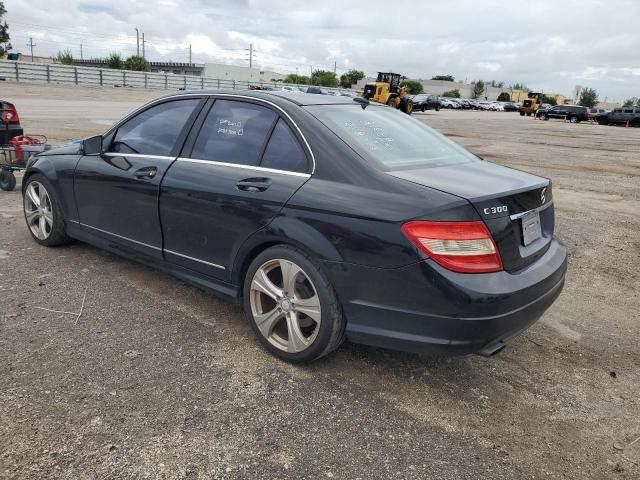 WDDGF5EB4BA520368 - 2011 MERCEDES-BENZ C 300 BLACK photo 2