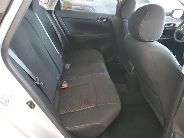 3N1AB7AP5KY236660 - 2019 NISSAN SENTRA S 银色 照片 10