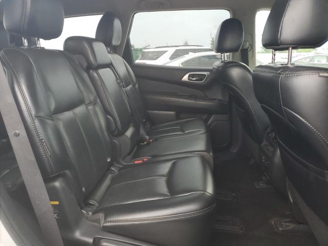 5N1DR2MN8JC610653 - 2018 NISSAN PATHFINDER S 银色 照片 11