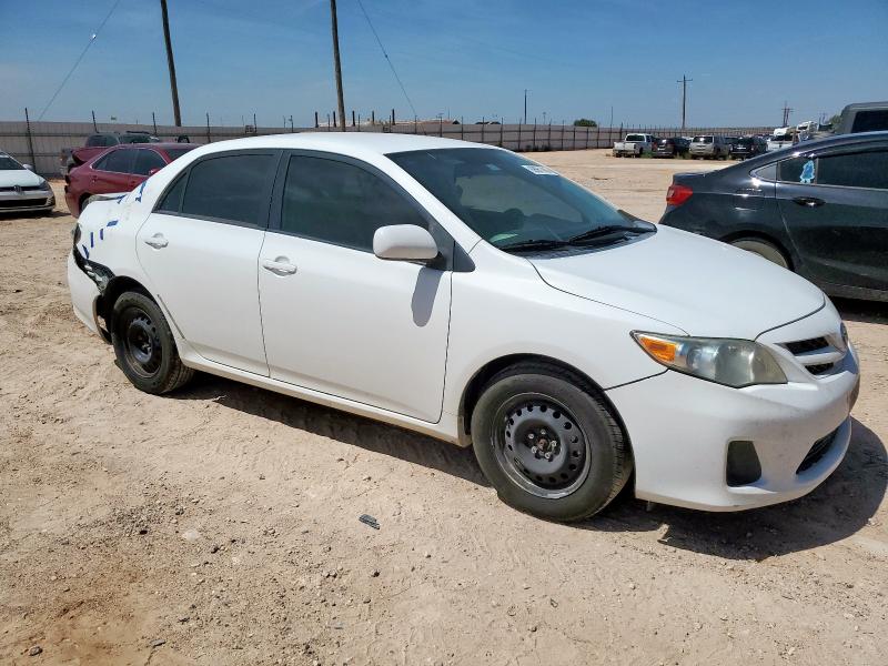 2T1BU4EE8BC542951 - 2011 TOYOTA COROLLA BASE თეთრი ფოტო 4