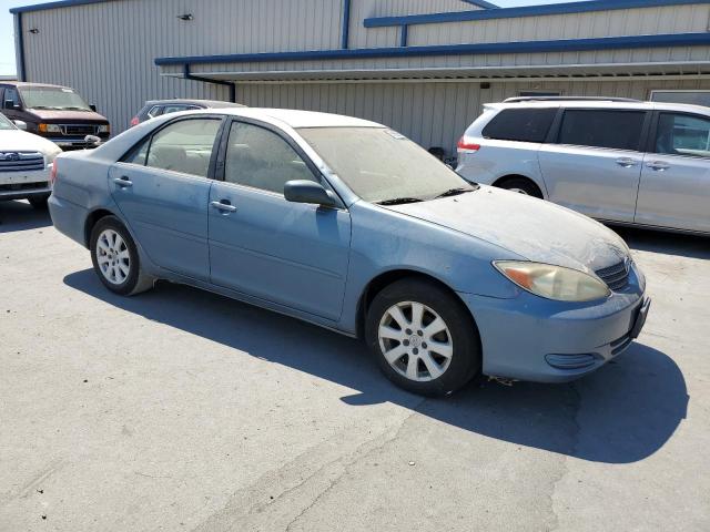 4T1BE32K13U741695 - 2003 TOYOTA CAMRY LE BLUE photo 4