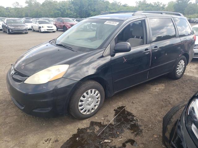 2010 TOYOTA SIENNA CE, 