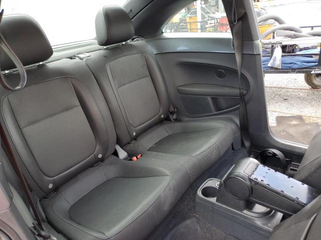 3VWJL7AT8DM692134 - 2013 VOLKSWAGEN BEETLE CHARCOAL photo 10