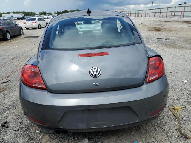 3VWJL7AT8DM692134 - 2013 VOLKSWAGEN BEETLE CHARCOAL photo 6