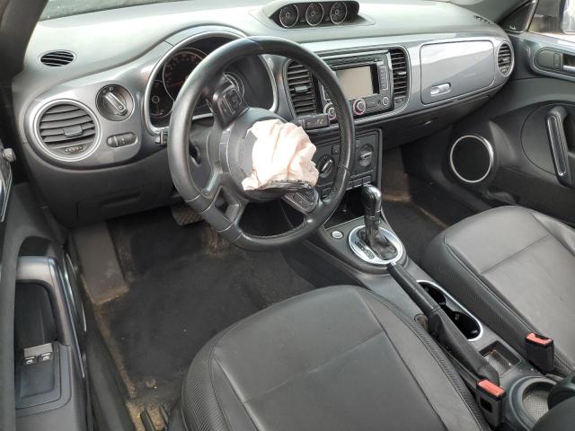 3VWJL7AT8DM692134 - 2013 VOLKSWAGEN BEETLE CHARCOAL photo 8