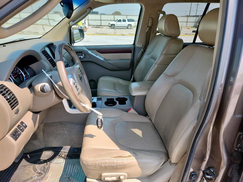 5N1BR18A98C630980 - 2008 NISSAN PATHFINDER LE Marrón foto 7