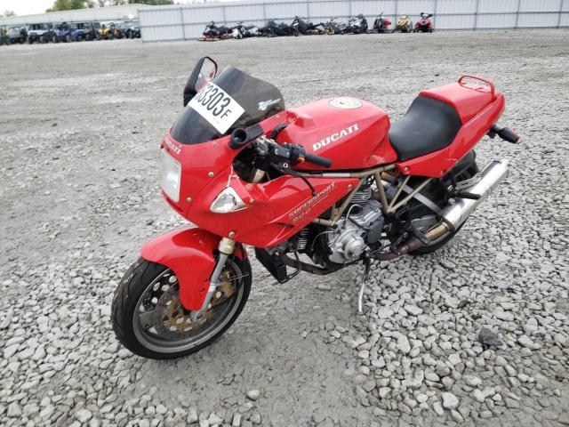 ZDM1LC4N4TB021840 - 1996 DUCATI 900 SS RED photo 2