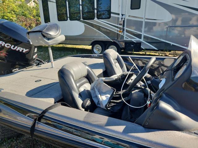 PSS03251A111 - 2011 STRATOS BOAT Boz foto 5