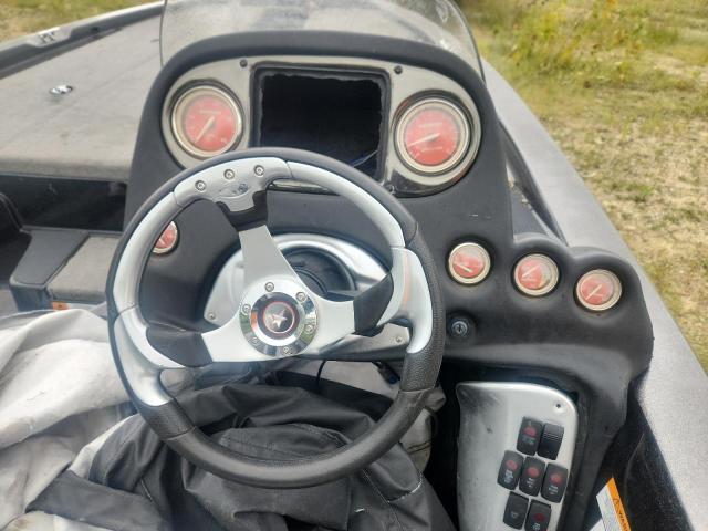 PSS03251A111 - 2011 STRATOS BOAT Boz foto 8