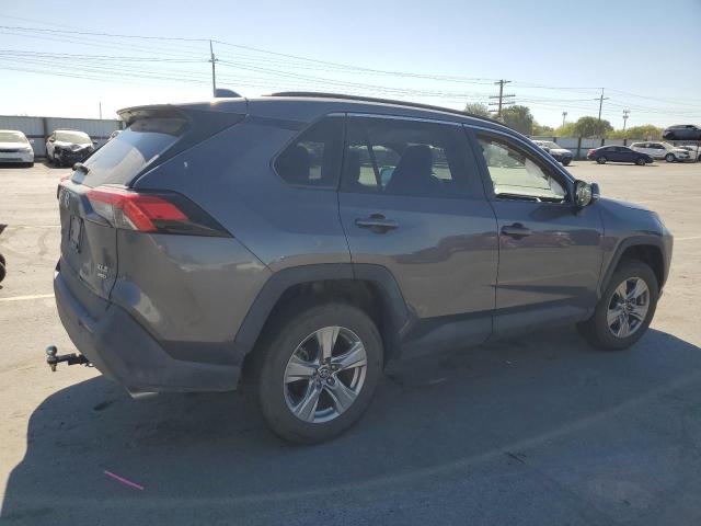 2T3P1RFV1RC489005 - 2024 TOYOTA RAV4 XLE GRAY photo 3