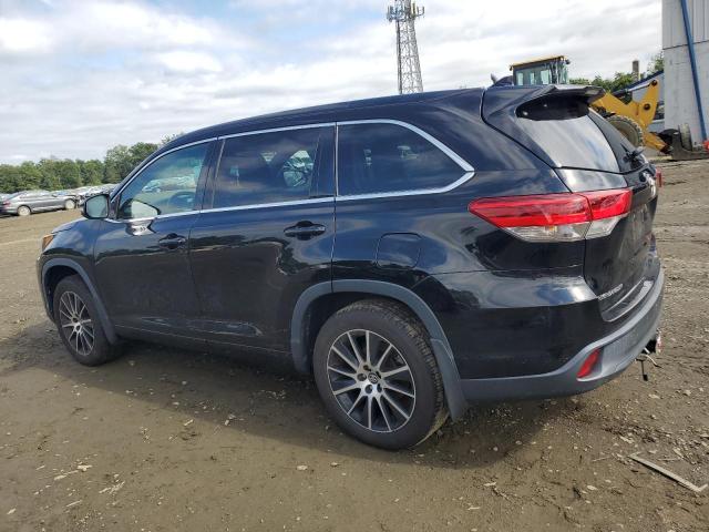 5TDJZRFH4JS840146 - 2018 TOYOTA HIGHLANDER SE BLACK photo 2