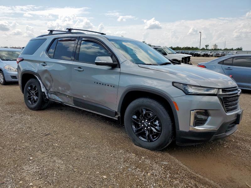 1GNERGKW1PJ158610 - 2023 CHEVROLET TRAVERSE LT SILVER photo 4