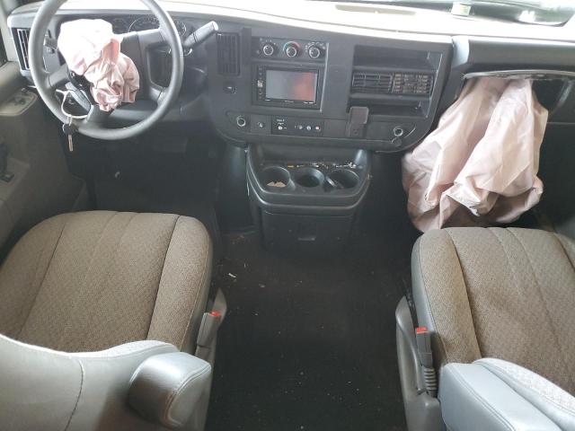 1GAZGPFGXJ1288226 - 2018 CHEVROLET EXPRESS G3 LT TWO TONE photo 8