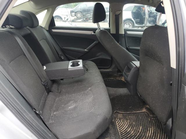 1VWAT7A35GC044790 - 2016 VOLK PASSAT S Күміс фото 10