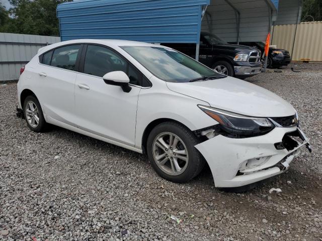 3G1BE6SM6JS541912 - 2018 CHEVROLET CRUZE LT Weiß Foto 4