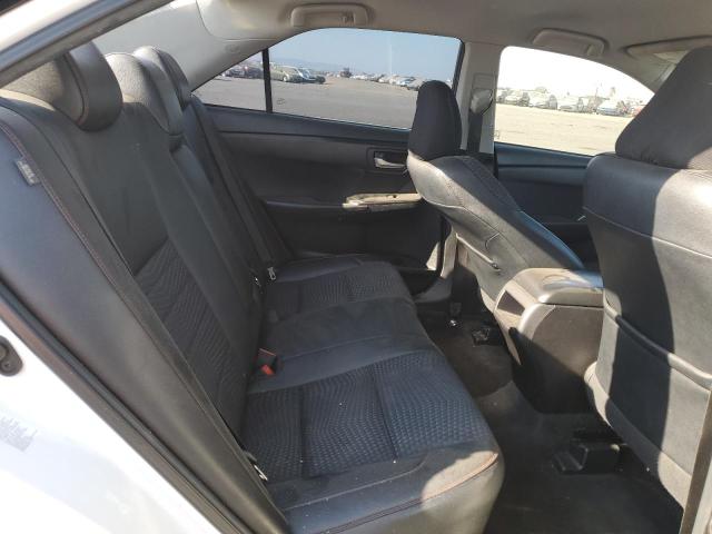 4T1BF1FK2FU031561 - 2015 TOYOTA CAMRY LE WHITE photo 10