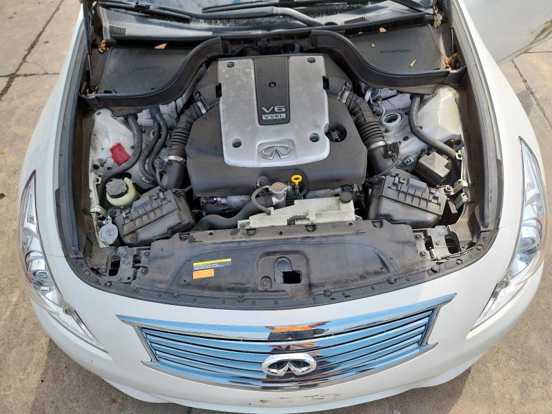 JN1CV6AP1AM203702 - 2010 INFINITI G37 BASE WHITE photo 11