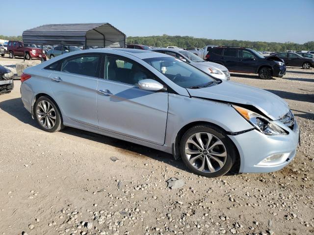 5NPEC4AB8DH634220 - 2013 HYUNDAI SONATA SE SILVER photo 4