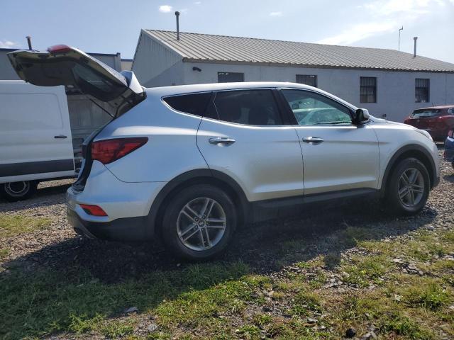 5XYZTDLB3JG541459 - 2018 HYUNDAI SANTA FE S SILVER photo 3