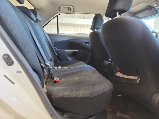 JTDBT923971041498 - 2007 TOYOTA YARIS WHITE photo 10