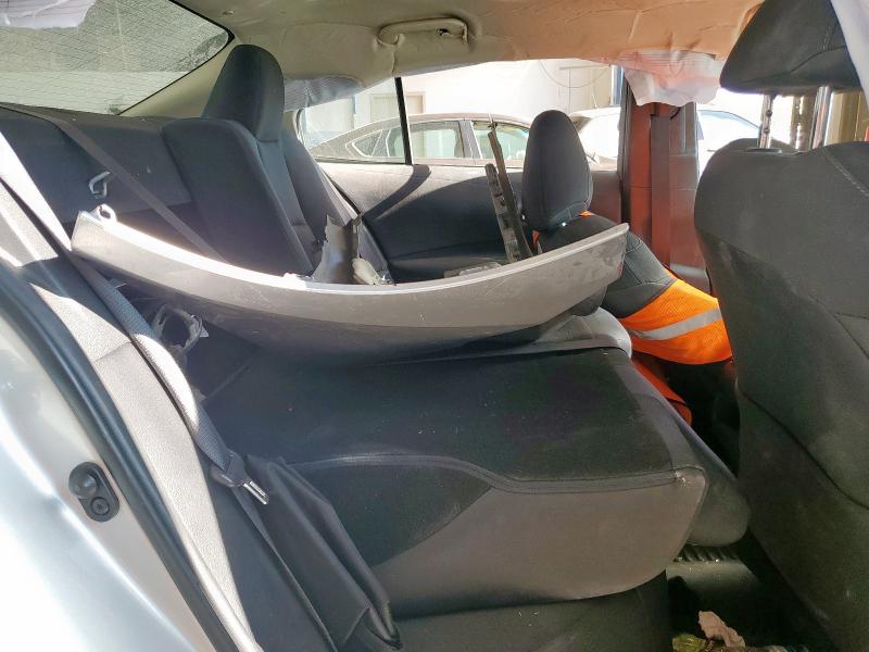 5YFEPMAE4MP194630 - 2021 TOYOTA COROLLA LE SILVER photo 10