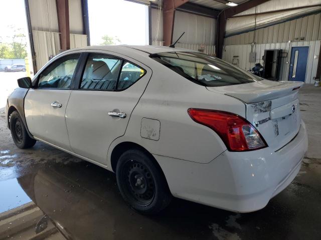 3N1CN7AP2JL849010 - 2018 NISS VERSA S 白色 照片 2