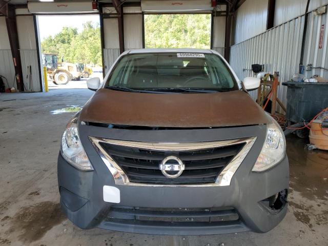 3N1CN7AP2JL849010 - 2018 NISS VERSA S 白色 照片 5