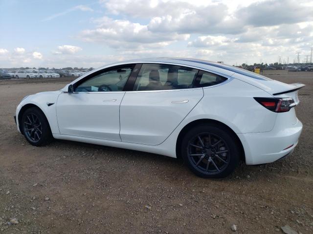 5YJ3E1EB5JF054671 - 2018 TESLA MODEL 3 თეთრი ფოტო 2