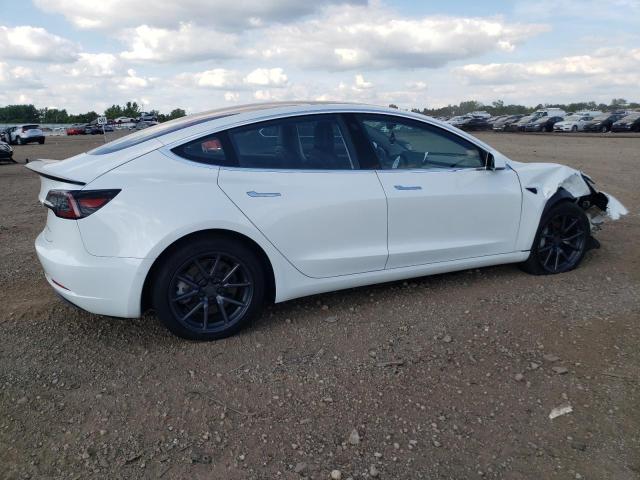 5YJ3E1EB5JF054671 - 2018 TESLA MODEL 3 თეთრი ფოტო 3