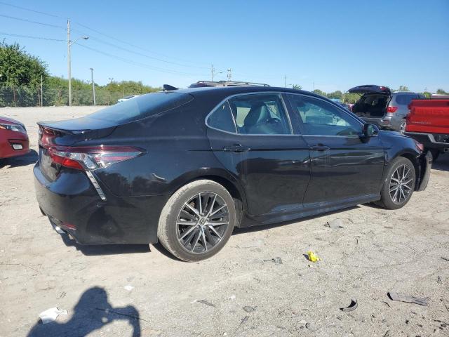 4T1G11AK1NU709081 - 2022 TOYOTA CAMRY SE BLACK photo 3