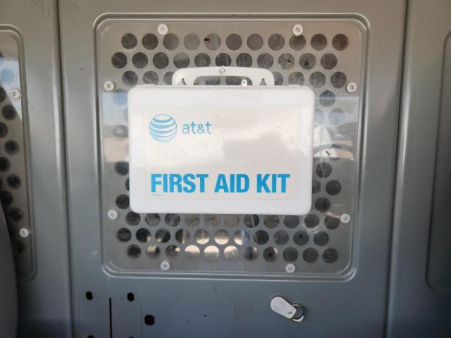 1GCWGFCF9F1256892 - 2015 CHEVROLET EXPRESS G2 白色 照片 10