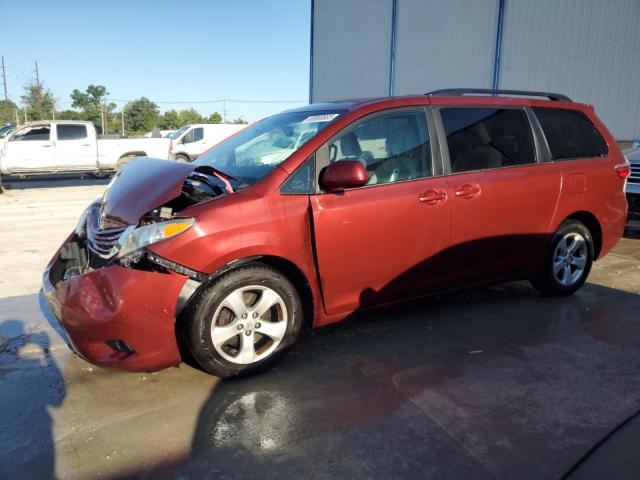 2016 TOYOTA SIENNA LE, 