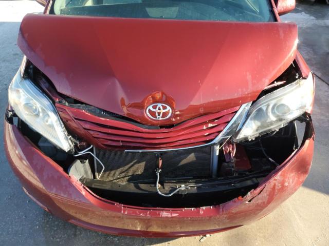 5TDKK3DC3GS751271 - 2016 TOYOTA SIENNA LE 勃艮第红 照片 12