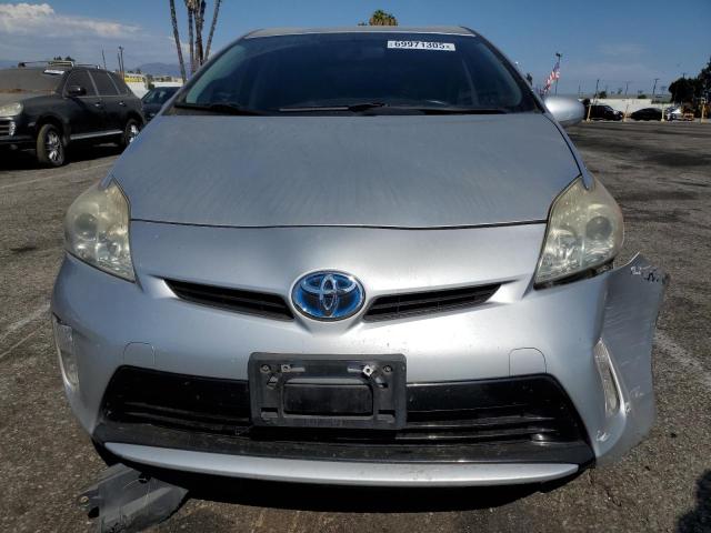 JTDKN3DU9D5646333 - 2013 TOYOTA PRIUS SILVER photo 5