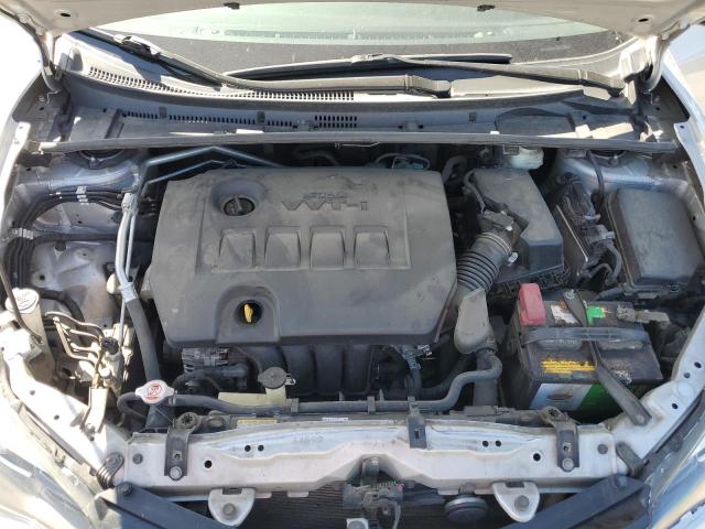 5YFBURHE8JP759973 - 2018 TOYOTA COROLLA L SILVER photo 11