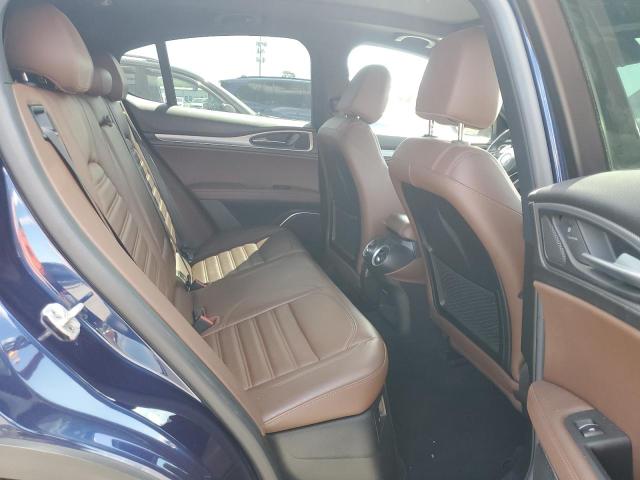 ZASFAKNN4J7B99626 - 2018 ALFA ROMEO STELVIO TI SPORT BLUE photo 11