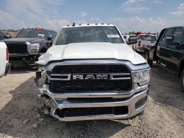 3C6UR5HJ4NG253821 - 2022 RAM 2500 TRADESMAN Beyaz fotoğraf 5