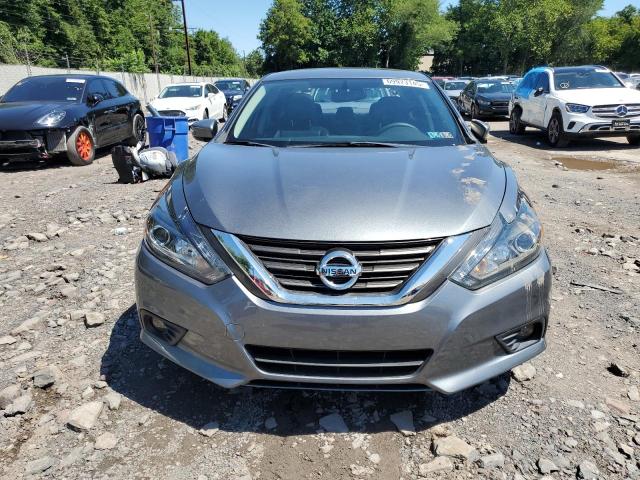 1N4AL3AP4JC173714 - 2018 NISSAN ALTIMA 2.5 Gümüş fotoğraf 5