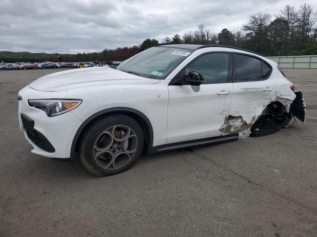 2022 ALFA ROMEO STELVIO TI, 