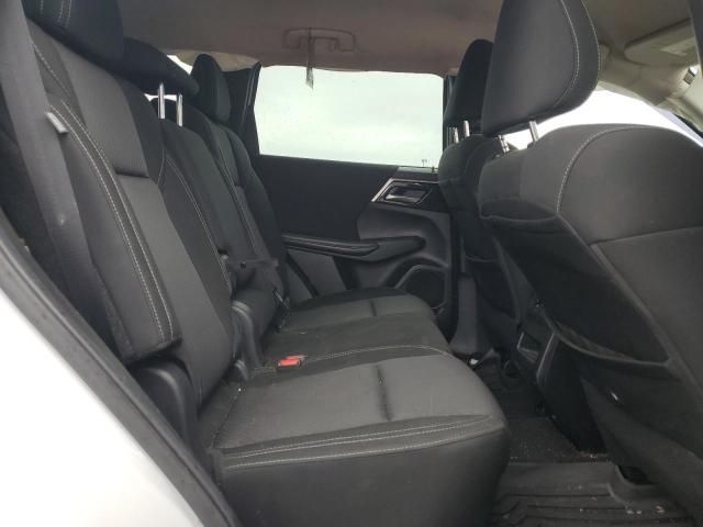 JA4J4TA88NZ042010 - 2022 MITSUBISHI OUTLANDER ES Білий фото 11